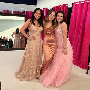  girls in prom dresses